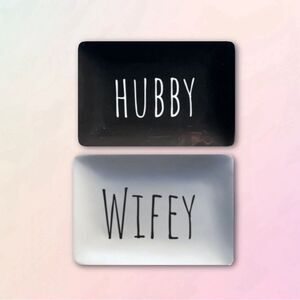 Custom, Hubby & Wifey, Ceramic Bath Trinket Tray, NEW